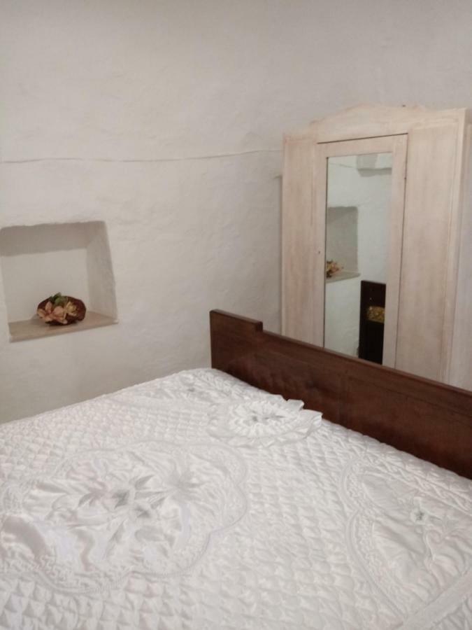 Апартаменты Casa Vacanza Trullo Lamaddalena Локоротондо Экстерьер фото